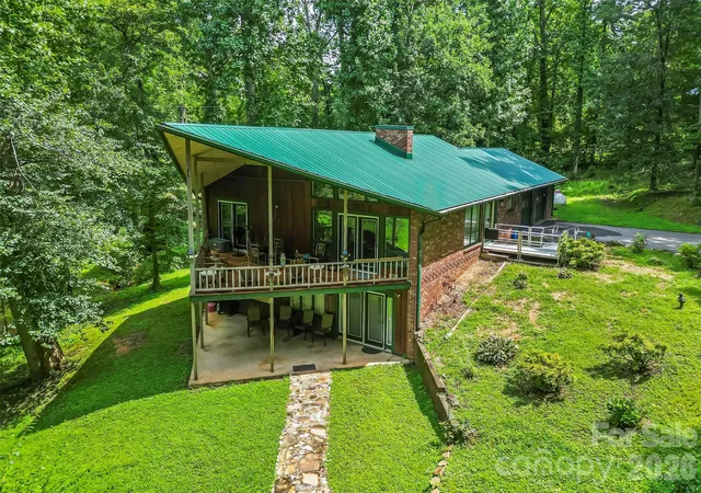 Photo 1 of Single family home for sale at 45 Monte Vista Pl, Candler, NC 28715 | MLS# 4410617 | Listing updated on 2026-09-28