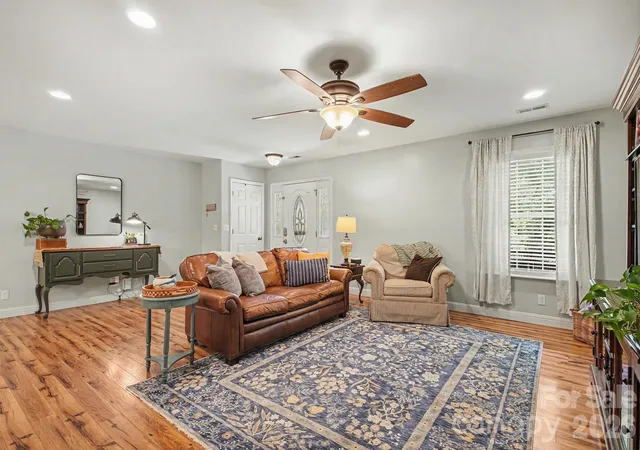 Photo 3 of Single family home for sale at 8446 Aqua Ln, Kannapolis, NC 28081 | MLS# 4411223 | Listing updated on 2026-10-07