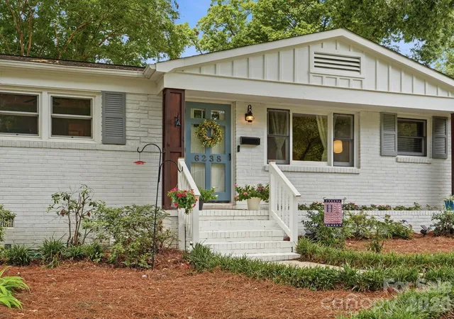 Photo 2 of Sale Pending at 6238 Rosecrest Dr, Charlotte, NC 28210 | MLS# 4411397 | Listing updated on 2026-09-08