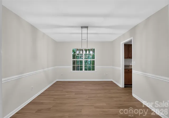 Photo 4 of Single family home for sale at 9013 Broad Ridge Ct, Charlotte, NC 28269 | MLS# 4411688 | Listing updated on 2026-10-29