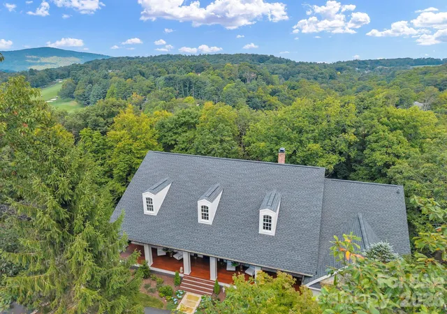 Photo 2 of Mansion for sale at 368 Green Hill Woods, Blowing Rock, NC 28605 | MLS# 4411772 | Listing updated on 2026-09-21