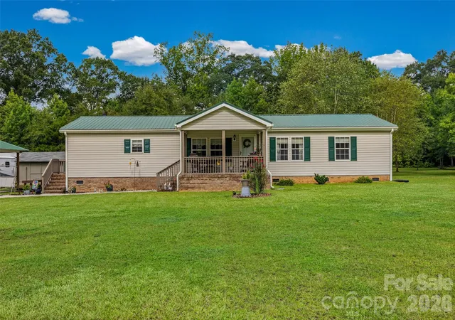 Photo 1 of Single family home for sale at 6860 Mandarin Dr, Rock Hill, SC 29732 | MLS# 4412258 | Listing updated on 2026-09-25