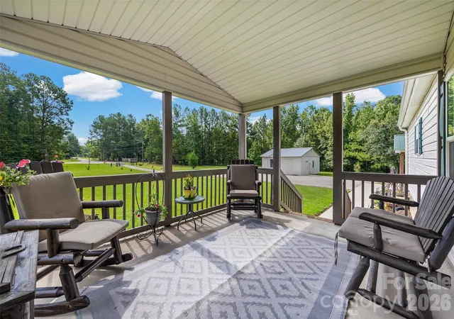 Photo 3 of Single family home for sale at 6860 Mandarin Dr, Rock Hill, SC 29732 | MLS# 4412258 | Listing updated on 2026-09-25