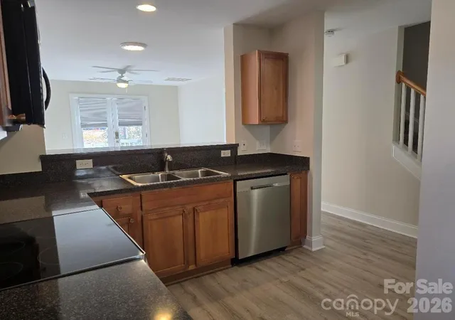 Photo 1 of Single family home for sale at 15947 Rose Glenn Ln, Davidson, NC 28036 | MLS# 4413679 | Listing updated on 2026-09-30