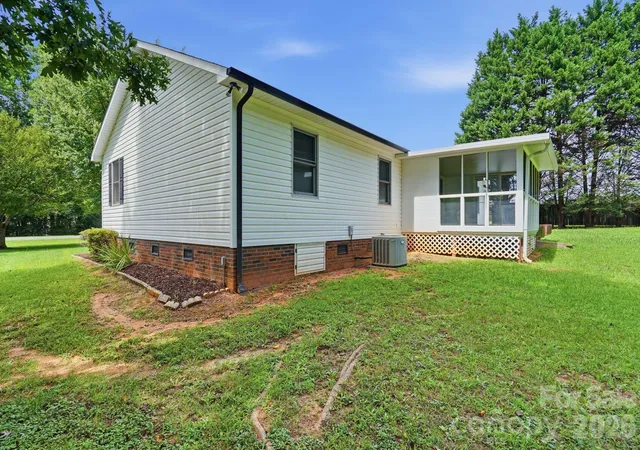 Photo 2 of Sale Pending at 135 Byers Rd, Troutman, NC 28166 | MLS# 4413720 | Listing updated on 2026-09-24