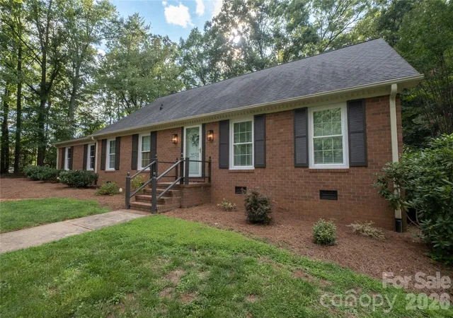 Photo 2 of Single family home for sale at 2312 Belmont Dr, Reidsville, NC 27320 | MLS# 4413995 | Listing updated on 2026-09-21