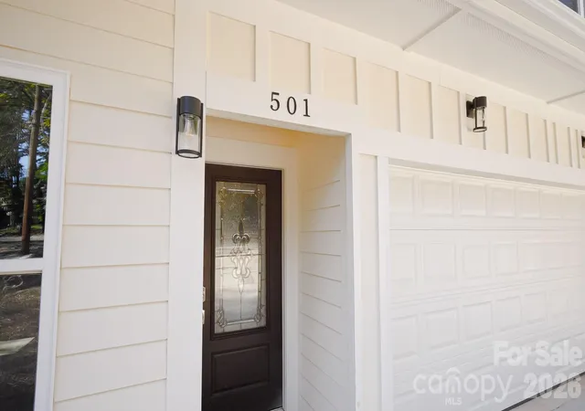 Photo 3 of Townhouse for sale at 501 Granby Cir, Charlotte, NC 28217 | MLS# 4414511 | Listing updated on 2026-09-13