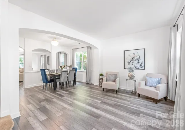 Photo 3 of Single family home for sale at 6404 Lanzerac Manor Dr, Charlotte, NC 28269 | MLS# 4415677 | Listing updated on 2026-10-24