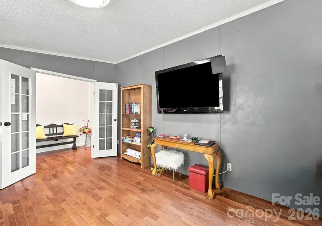 Photo 4 of Single family home for sale at 4 Sunset Farms Rd, Whittier, NC 28789 | MLS# 4416408 | Listing updated on 2026-10-19