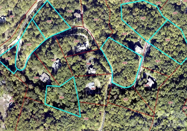 Photo 1 of Land for sale at 7 Falcon Crst Dr, Fairview, NC 28730 | MLS# 4417085 | Listing updated on 2026-10-06