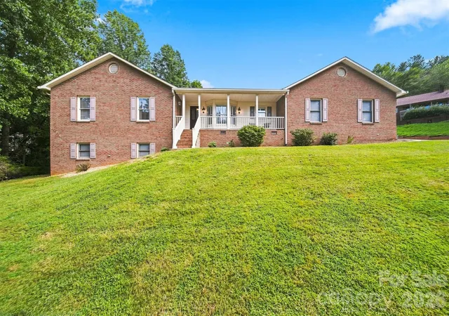 Photo 1 of Single family home for sale at 107 Timberline Dr, Morganton, NC 28655 | MLS# 4417249 | Listing updated on 2026-09-09