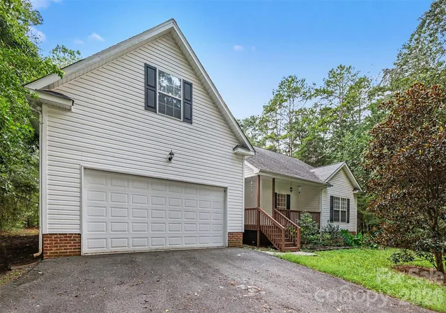 Photo 2 of Single family home for sale at 9223 Ladson Rd, Indian Land, SC 29707 | MLS# 4417566 | Listing updated on 2026-10-20