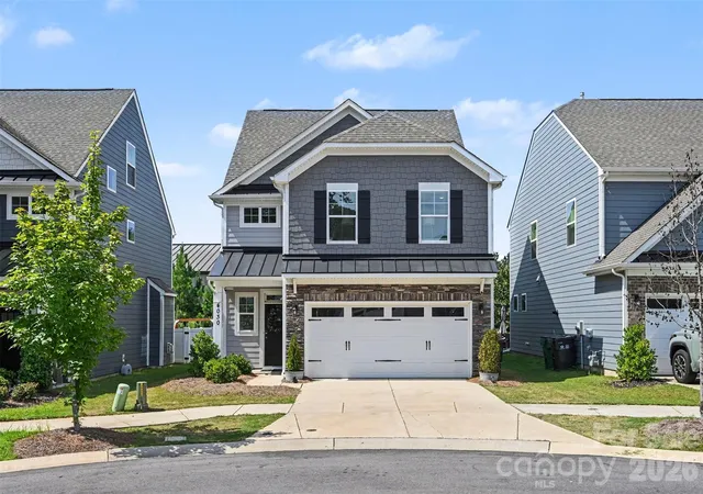 Photo 1 of Single family home for sale at 4030 Belle Landing Rd, Charlotte, NC 28270 | MLS# 4417601 | Listing updated on 2026-09-08