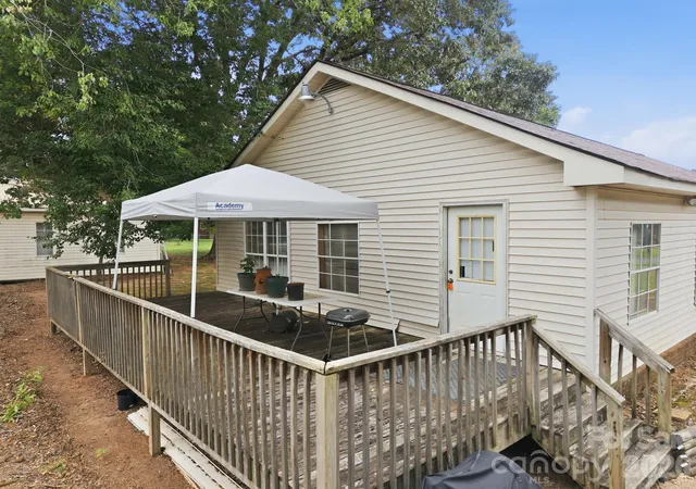 Photo 4 of Single family home for sale at 205 Pine Ct, China Grove, NC 28023 | MLS# 4419536 | Listing updated on 2026-09-29