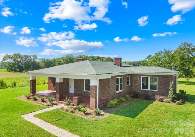 Single family home for sale at 4810 Garmon Ml Rd, Midland, NC 28107 | MLS# 4419538