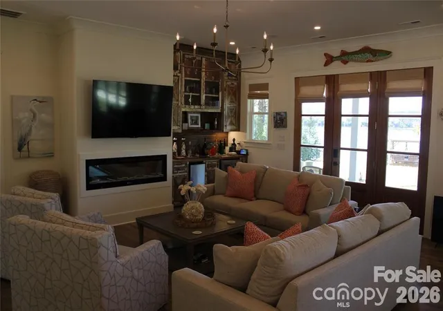 Photo 4 of Single family home for sale at 8838 Lynn Parker Ln, Charlotte, NC 28278 | MLS# 4419894 | Listing updated on 2026-10-26
