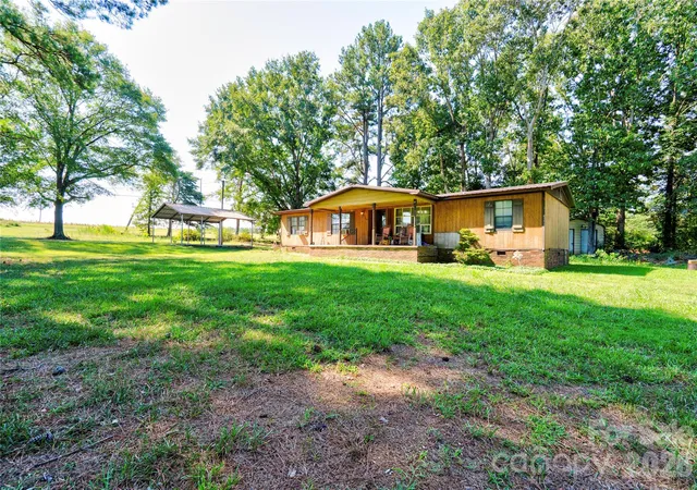 Photo 2 of Single family home for sale at 807 Johnnie Bridges Rd, Shelby, NC 28150 | MLS# 4420066 | Listing updated on 2026-09-17