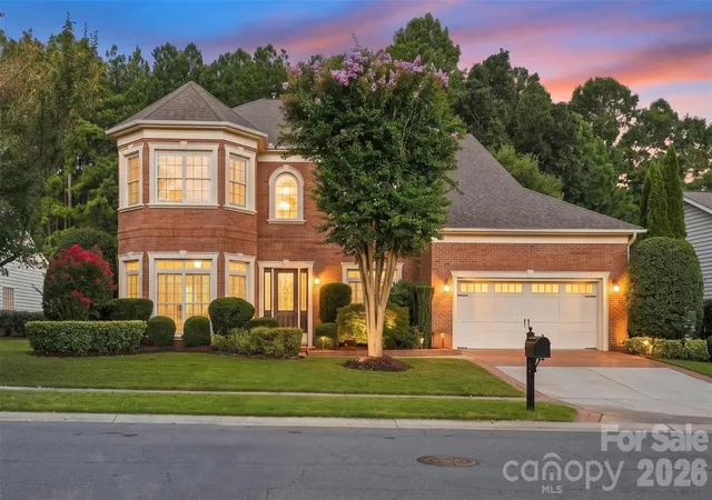Photo 2 of Single family home for sale at 155 Black Mountain Dr, Fort Mill, SC 29708 | MLS# 4420425 | Listing updated on 2026-09-08