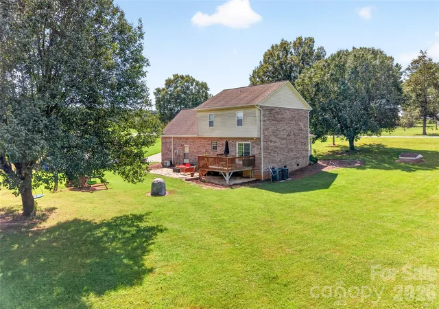 Photo 4 of Single family home for sale at 3648 Mount Olive Church Rd, Newton, NC 28658 | MLS# 4420687 | Listing updated on 2026-09-18