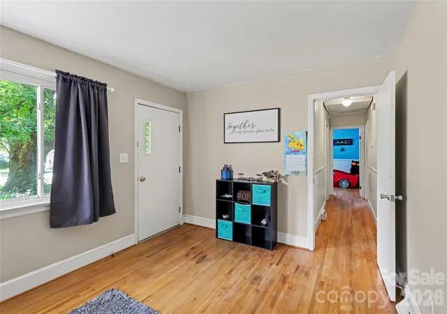 Photo 4 of Sale Pending at 9909 Sunway Dr, Mint Hill, NC 28227 | MLS# 4420938 | Listing updated on 2026-10-17