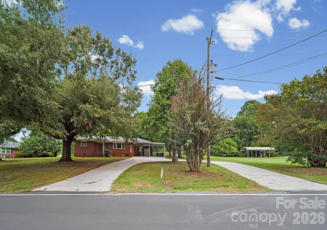 Photo 1 of Single family home for sale at 106 Hawkinstown Rd, Salisbury, NC 28144 | MLS# 4421513 | Listing updated on 2026-09-14