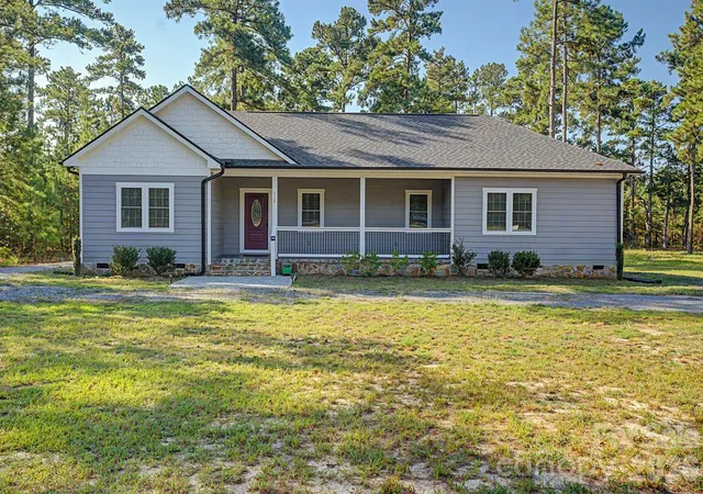 Photo 2 of Single family home for sale at 112 E Jimmy St, Candor, NC 27229 | MLS# 4422559 | Listing updated on 2026-10-12