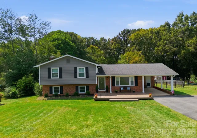 Photo 1 of Single family home for sale at 178 Woodland Dr Sw, Concord, NC 28025 | MLS# 4422590 | Listing updated on 2026-09-09