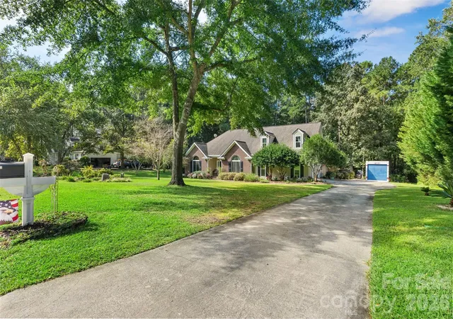 Photo 2 of Single family home for sale at 21 Ole Sill Ln, Elgin, SC 29045 | MLS# 4422727 | Listing updated on 2026-09-14