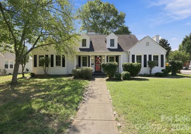 Photo 1 of Single family home for sale at 1200 Central Dr, Kannapolis, NC 28083 | MLS# 4423237 | Listing updated on 2026-09-21