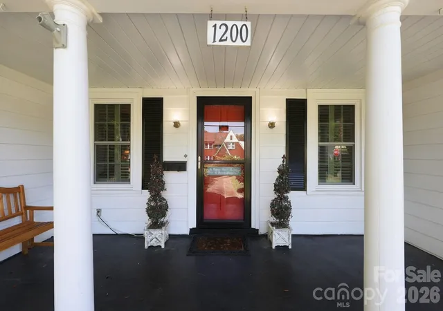 Photo 3 of Single family home for sale at 1200 Central Dr, Kannapolis, NC 28083 | MLS# 4423237 | Listing updated on 2026-09-21