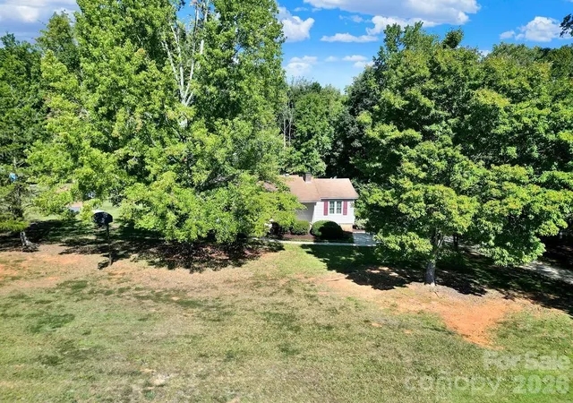 Photo 3 of Single family home for sale at 3015 Pageland Hwy, Lancaster, SC 29720 | MLS# 4423845 | Listing updated on 2026-10-04