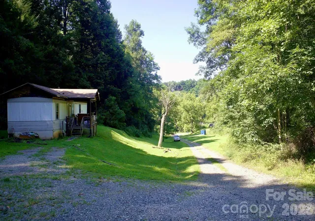 Photo 4 of Land for sale at 11 Jody Ln, Weaverville, NC 28787 | MLS# 4424259 | Listing updated on 2026-09-16