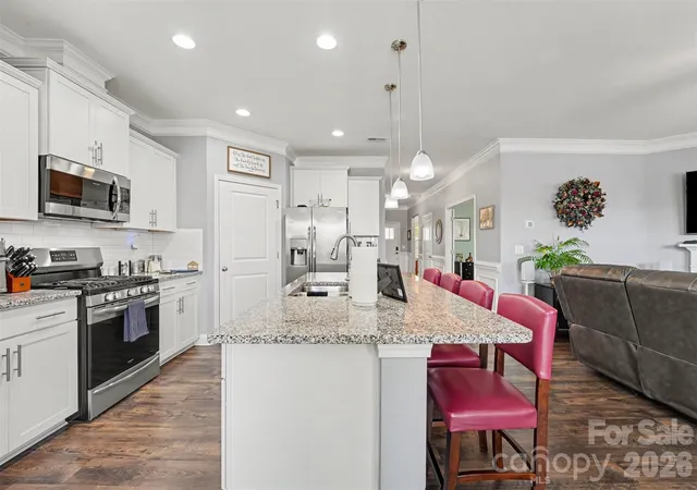 Photo 1 of Single family home for sale at 110 Boatwright Ln, Mooresville, NC 28117 | MLS# 4424391 | Listing updated on 2026-10-07
