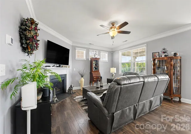 Photo 3 of Single family home for sale at 110 Boatwright Ln, Mooresville, NC 28117 | MLS# 4424391 | Listing updated on 2026-10-07
