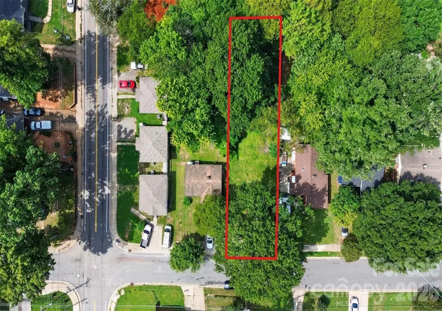Photo 1 of Land for sale at 2011 Erie St, Charlotte, NC 28216 | MLS# 4424398 | Listing updated on 2026-09-17