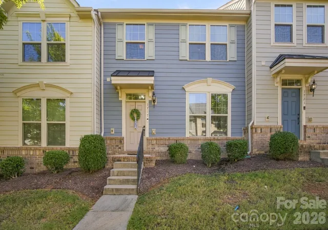 Photo 1 of Townhouse for sale at 1717 Fleetwood Dr, Charlotte, NC 28208 | MLS# 4424481 | Listing updated on 2026-09-19