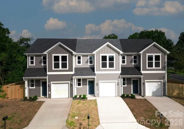 Photo 1 of Townhouse for sale at 3308 Meredith Ave, Charlotte, NC 28208 | MLS# 4424500 | Listing updated on 2026-09-23