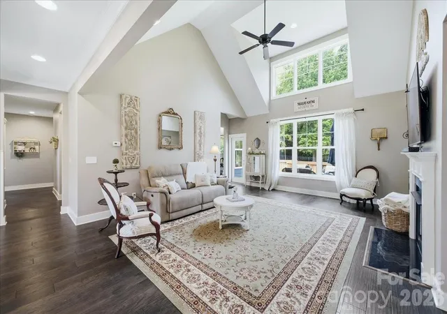 Photo 3 of Single family home for sale at 6967 Pin Oaks Dr, Denver, NC 28037 | MLS# 4424547 | Listing updated on 2026-09-27