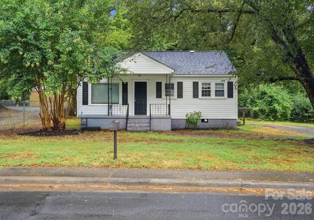 Photo 1 of Single family home for sale at 2955 Amay James Ave, Charlotte, NC 28208 | MLS# 4424742 | Listing updated on 2026-09-16