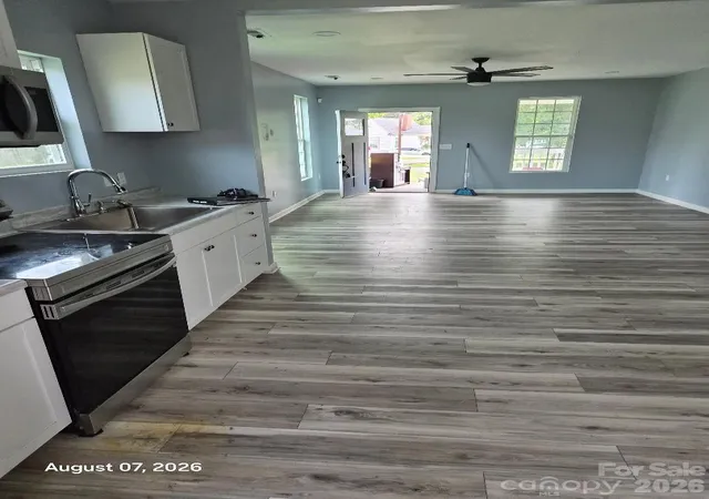 Photo 3 of Sale Pending at 533 Ball Park Dr, Chester, SC 29706 | MLS# 4425206 | Listing updated on 2026-10-02