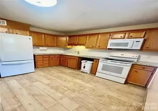 Photo 3 of Condo for sale at 1300 Larchmont Pl #311, Salisbury, NC 28144 | MLS# 4425286 | Listing updated on 2026-09-17