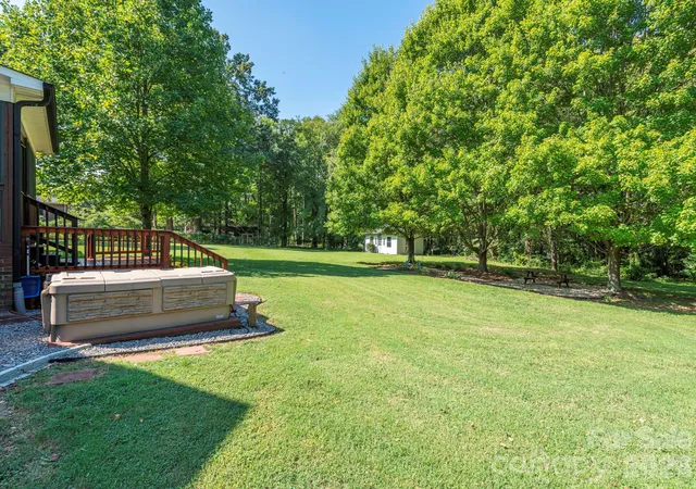 Photo 3 of Single family home for sale at 2434 Plantation Rd Nw, Concord, NC 28027 | MLS# 4425292 | Listing updated on 2026-09-17