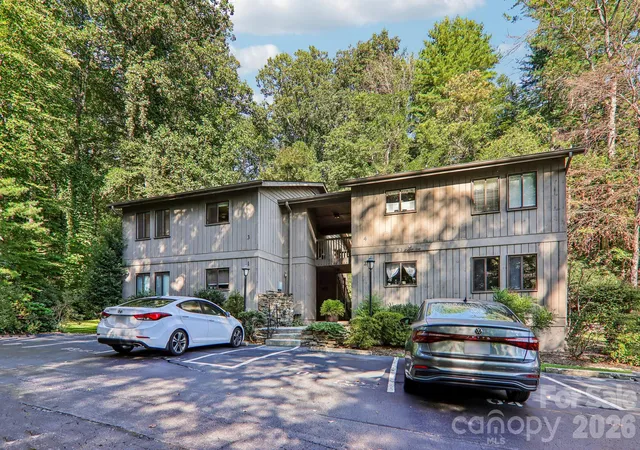 Photo 2 of Condo for sale at 53 Lake Dr #03, Hendersonville, NC 28739 | MLS# 4425310 | Listing updated on 2026-09-17
