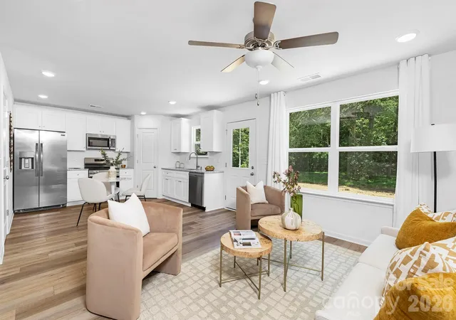 Photo 3 of Single family home for sale at 114 Almond Rd, Mooresville, NC 28115 | MLS# 4425324 | Listing updated on 2026-10-27