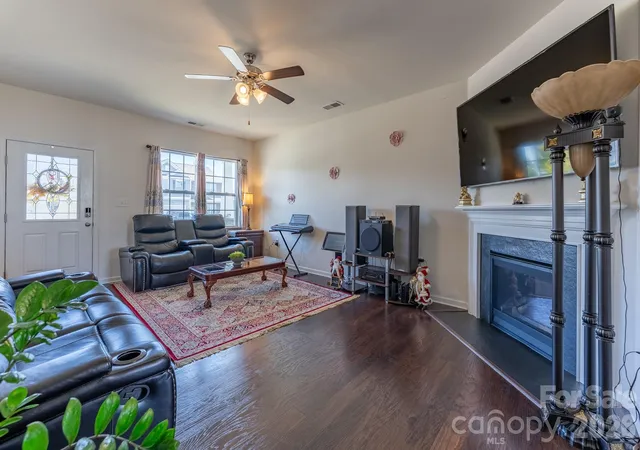 Photo 3 of Single family home for sale at 1239 Kent Downs Ave SW, Concord, NC 28027 | MLS# 4425653 | Listing updated on 2026-09-18
