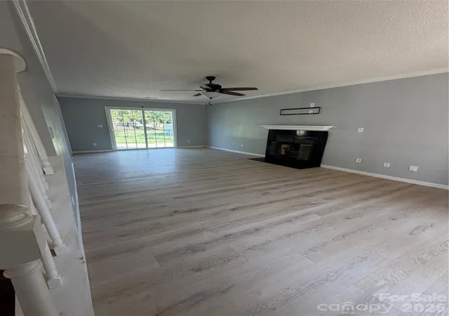 Photo 3 of Single family home for sale at 59 Southchase Dr, Fletcher, NC 28732 | MLS# 4425720 | Listing updated on 2026-10-01