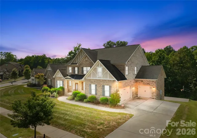 Photo 2 of Single family home for sale at 10735 Brandie Meadow Ln, Huntersville, NC 28078 | MLS# 4425793 | Listing updated on 2026-09-21