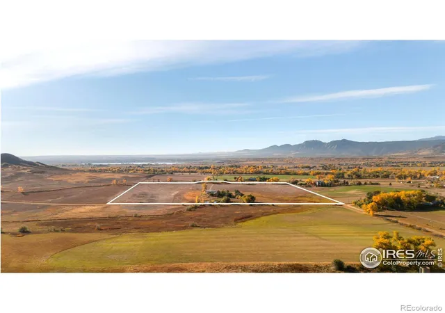 Photo 4 of Single family home for sale at 5196 Oxford Rd, Longmont, CO 80503 | MLS# IR1030761 | Listing updated on 2026-09-17