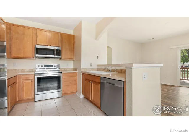Photo 3 of Condo for sale at 4655 Hahns Peak Dr #101, Loveland, CO 80538 | MLS# IR1035667 | Listing updated on 2026-09-25