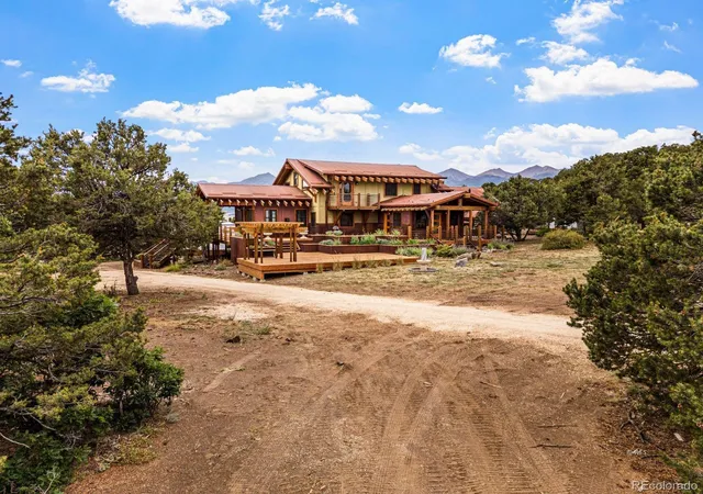 Photo 2 of Single family home for sale at 325 Mcmurtrie Rd, Westcliffe, CO 81252 | MLS# 9407959 | Listing updated on 2026-09-21